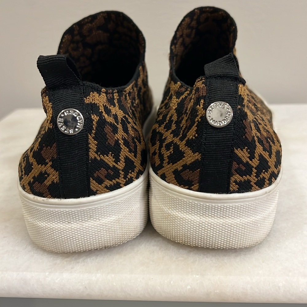 Steve Madden Darayl Slip-On Sneakers - Picture 4 of 5